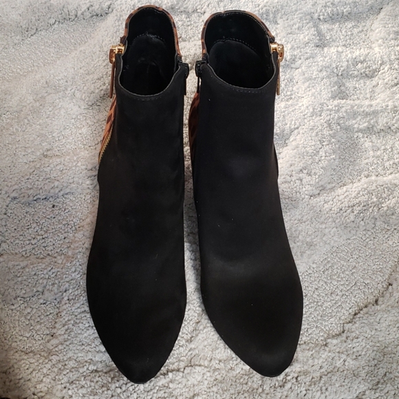 BRAND NEW LEOPARD BOOTS🐆 - Picture 3 of 6